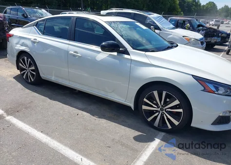 2019 Nissan Altima 2.5 Sr z USA, uszkodzony, nr VIN 1N4BL4CV6KC187217